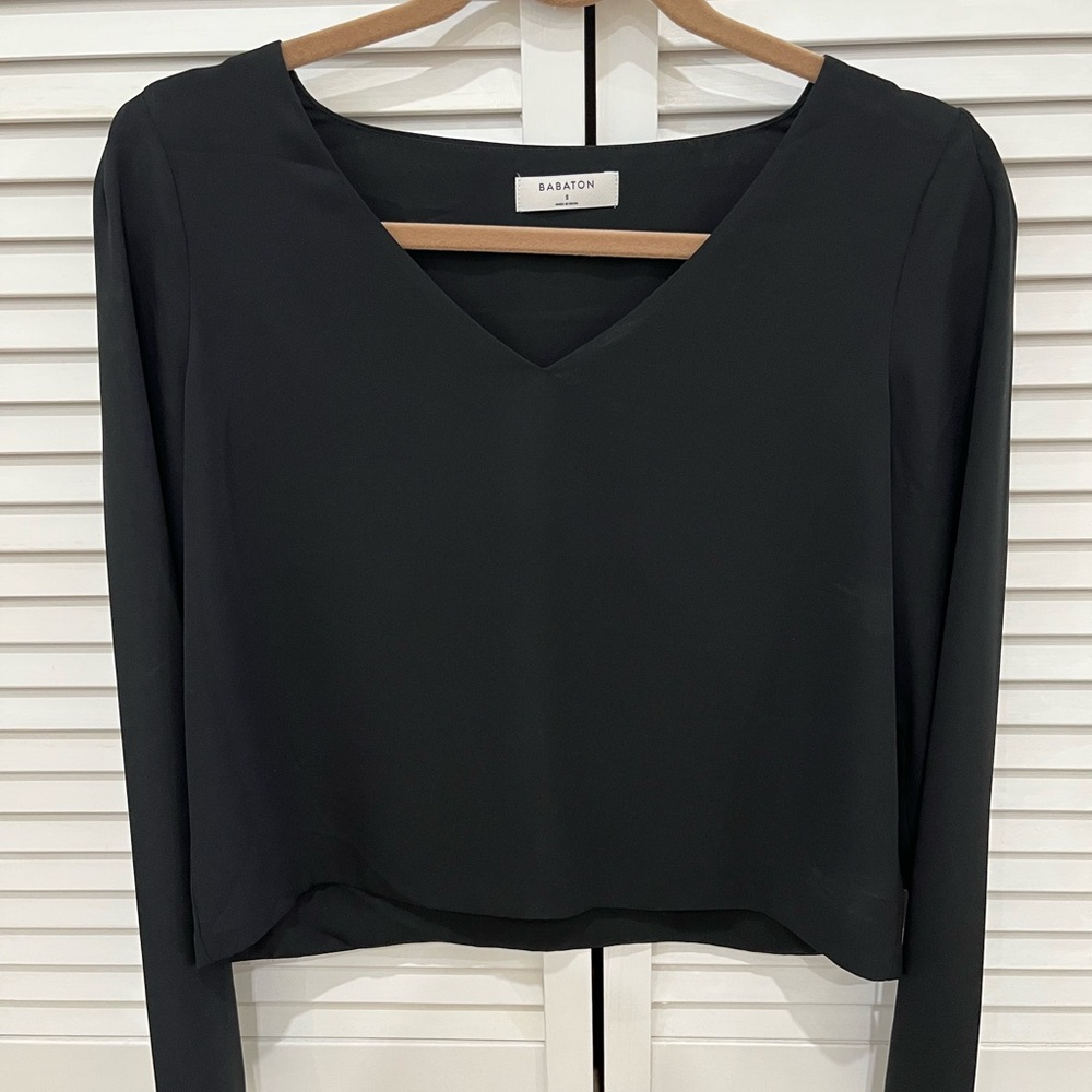 Aritzia Black Long Sleeve Crop Blouse